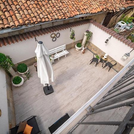 The Gallery Guest House - Garden And Garage Veliko Tarnovo Luaran gambar