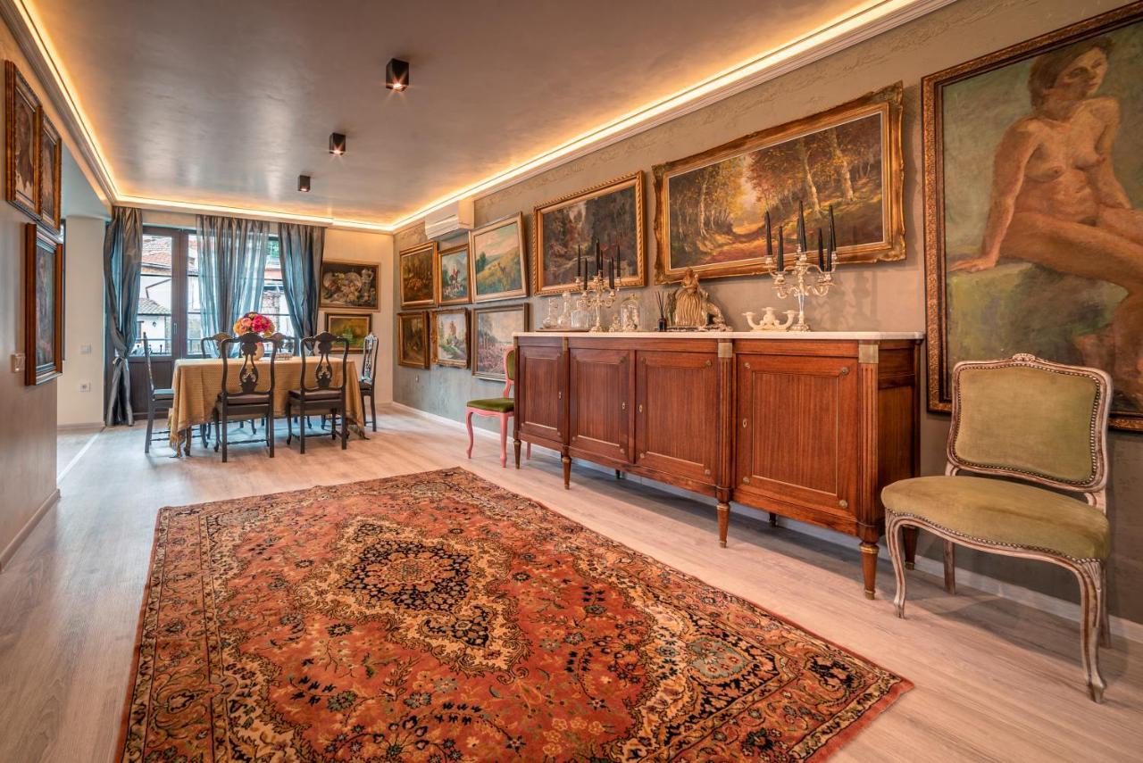 The Gallery Guest House - Garden And Garage Veliko Tarnovo Luaran gambar