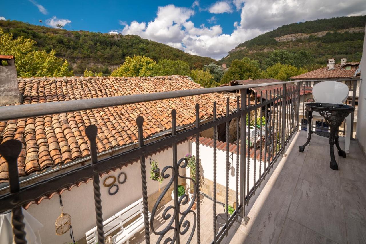 The Gallery Guest House - Garden And Garage Veliko Tarnovo Luaran gambar